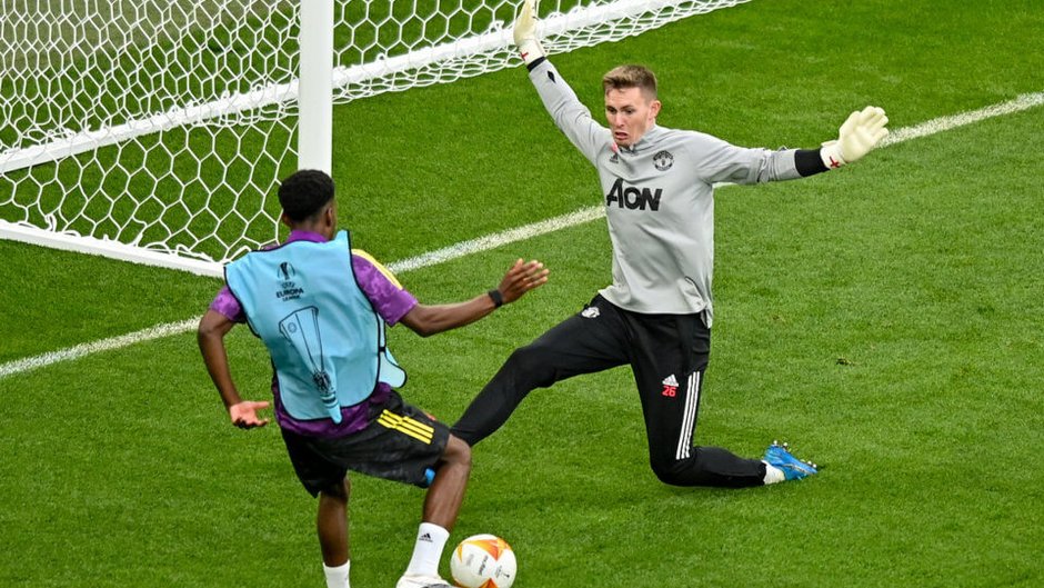 Dean Henderson podczas treningu Manchesteru United