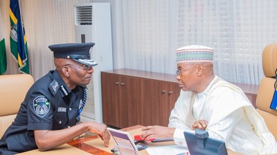 Acting IGP, Kayode Egbetokun and his immediate predecessor, Usman Baba Alkali. [Twitter:@Princemoye1]