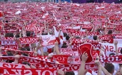 Wysokie koszty wyjazdu na mundial do Kataru nie odstraszają polskich kibiców