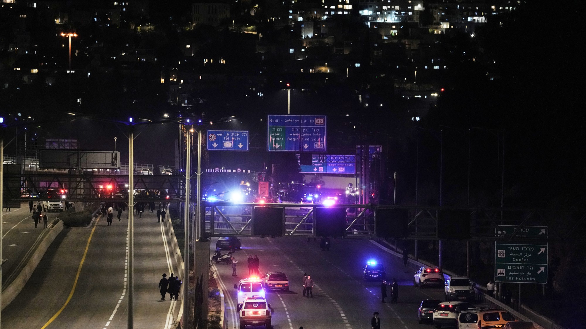 Raketa odpálená z Iránu zasiahla Jeruzalem. 