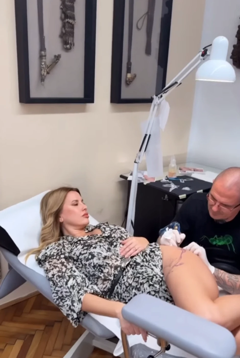 Nives Celzijus se tetovira