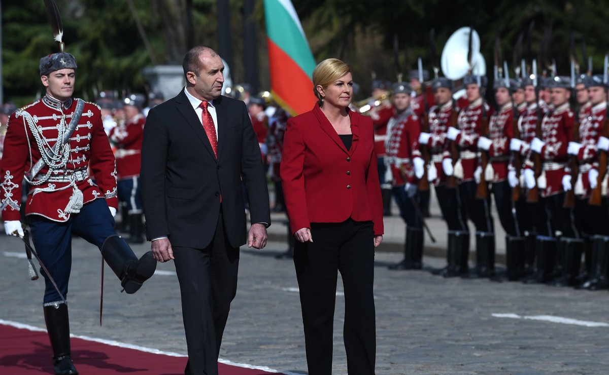 Prezydent Chorwacji Kolinda Grabar-Kitarovic i prezydent Bułgarii Rumen Radev