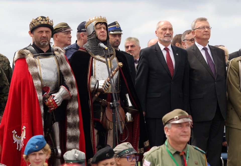 STĘBARK APEL GRUNWALDZKI MINISTER MACIEREWICZ (Antoni Macierewicz, Wojciech Fałkowski, Jacek Szymański)