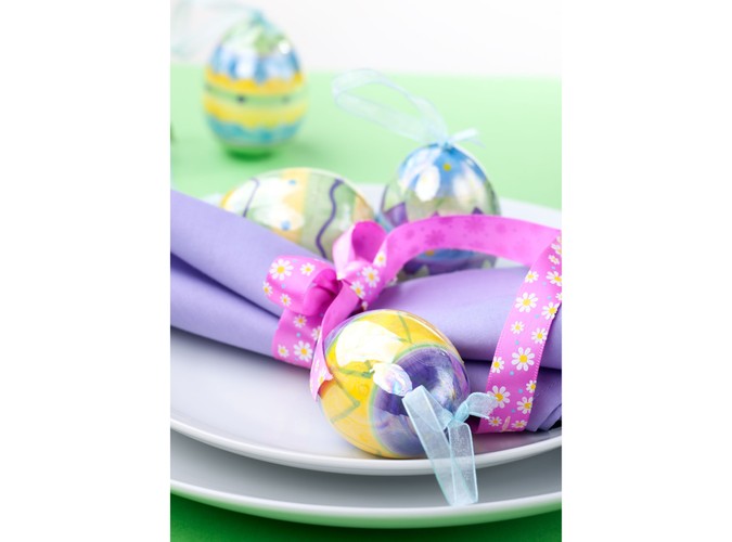 Jak udekorować wielkanocny stół