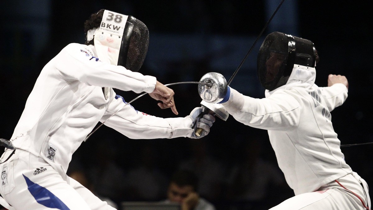 Złoto drużyny polskich szpadzistek, srebro Magdaleny Piekarskiej i brąz Radosława Zawrotniaka, także przedstawicieli tej broni, to dorobek medalowy Polski podczas mistrzostw Europy w szermierce, które odbywają się w Lipsku.