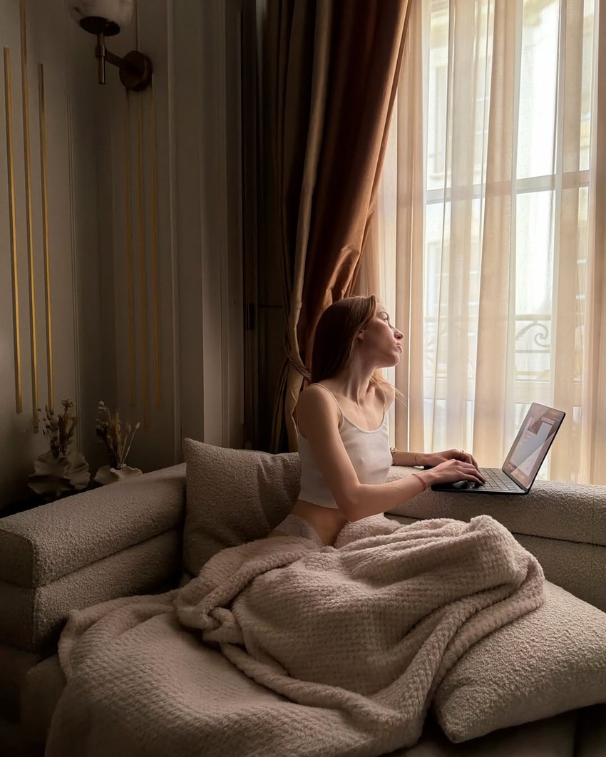 Ema Cepter u donjem vešu 