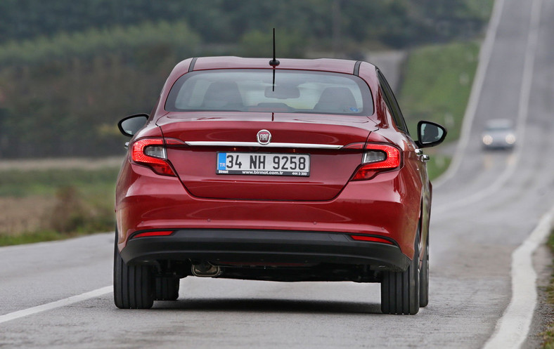 Nowy Fiat Tipo za 45 tys. zł (polskie ceny)