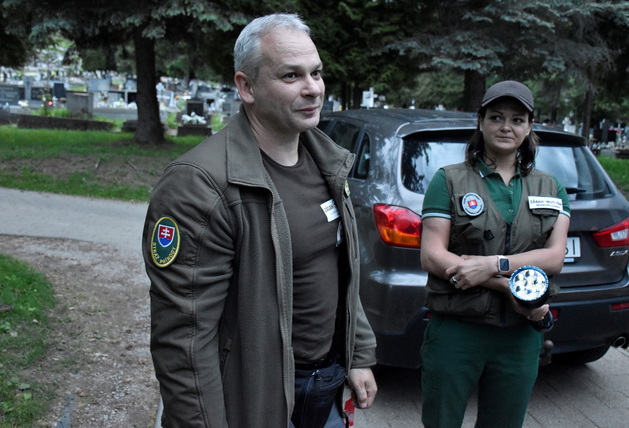 Pohyb najmenej štyroch medveďov zaevidoval v týchto dňoch zásahový tím Štátnej ochrany prírody (ŠOP) v areáli mestského cintorína v Ružomberku.