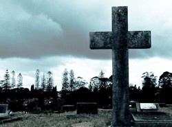 Szukał ukochanej w grobie