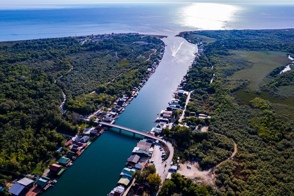 Pravi izbor za ovu sezonu: Ulcinj - mediteranska oaza Balkana koju vredi doživeti