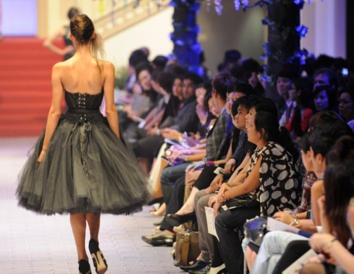 FASHION WEEK SINGAPORE