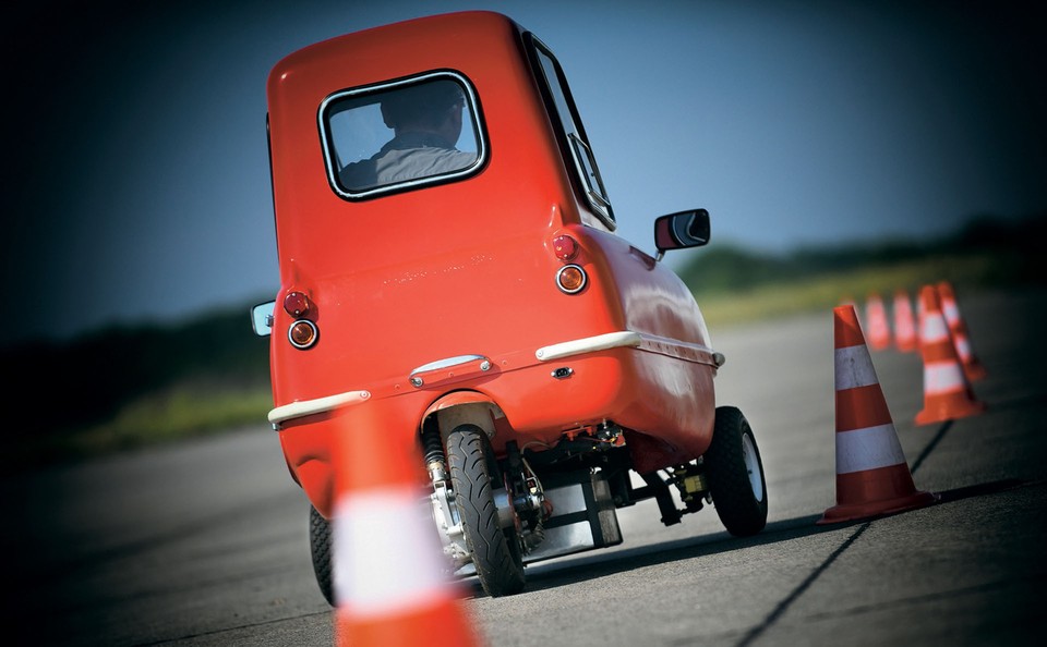 Peel P50 jak jeździ najmniejszy samochód na świecie?