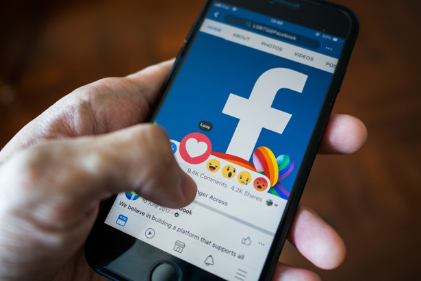 Rosyjski krajobraz socialmediowy: Facebook zakazany, 6 lat kolonii karnej dla rzecznika Mety