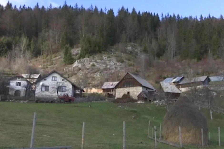 Raškovo selo na Tari