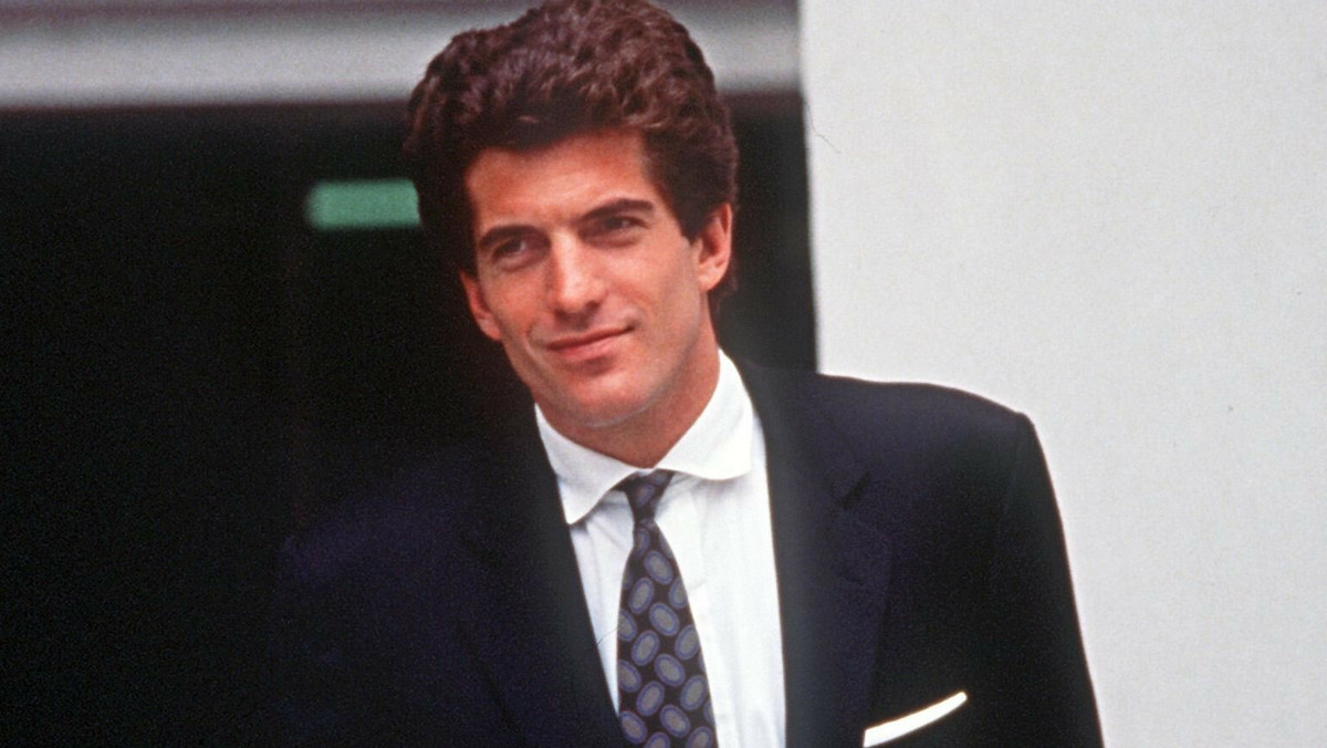 John Kennedy Jr. miał przerwać rodzinną klatwę, stał się jej ofiarą