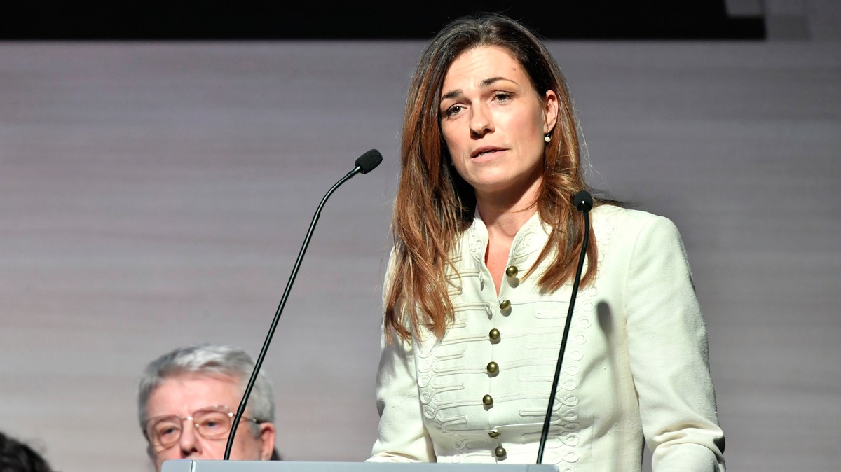 Asztalos céget alapított Varga Judit és szerelme, Windisch László