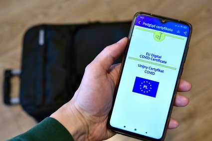 Unijny Certyfikat Covid zostanie na dłużej. "Na wypadek, gdyby był potrzebny"