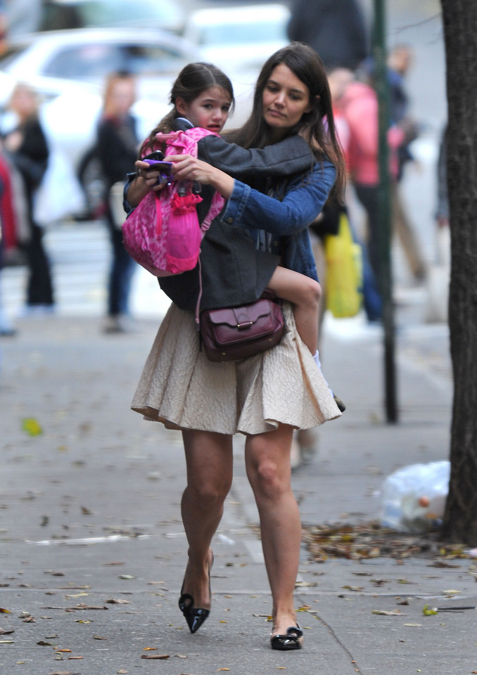 Katie Holmes i Suri