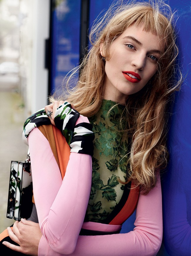 Axente Vanessa Antwerpenben hipnotizál az ősz kulcsdarabjaiban