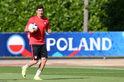 Euro 2016: Lewandowski najlepszym napastnikiem ME, a Polska może zagrać w ćwierćfinale. Tak twierdzi "The Times"