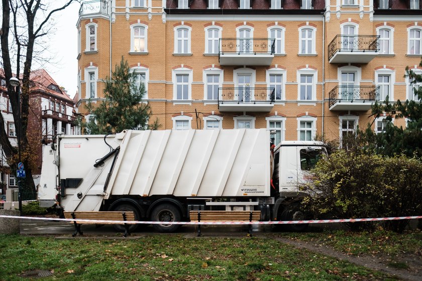 Tragedia w Gliwicach. młody mężczyzna zginął pod kołami śmieciarki