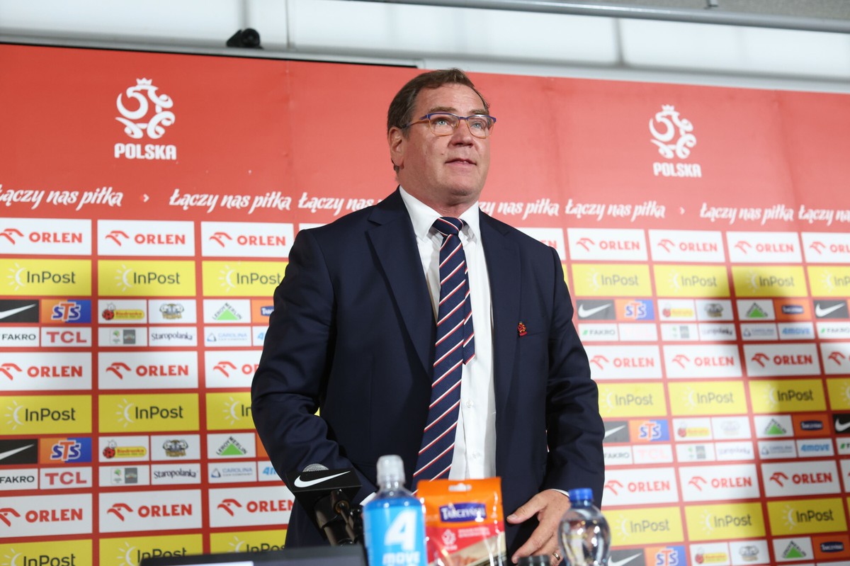 Urban rozmawiał z Lewandowskim. Padło pytanie o powrót do reprezentacji Polski