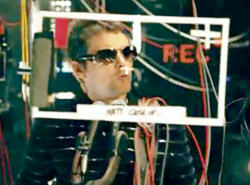 Posłuchaj, jak Muse gra kawałek AC/DC