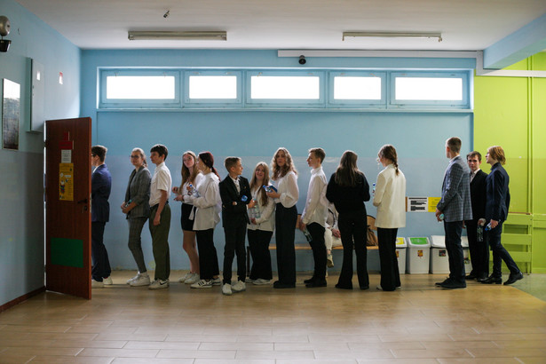 Uczniowie przed egzaminem ósmoklasisty w Gorzowie Wielkopolskim