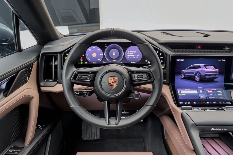 Porsche Cayenne Electric