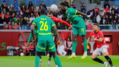 senegal pierwszym finalistą pucharu narodów afryki. o awansie zdecydowała jedna bramka