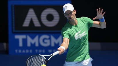 Bombaerős ellenfeleket kaptak a magyarok az Ausralian Openen, Novak Djokovicsot is kisorsolták