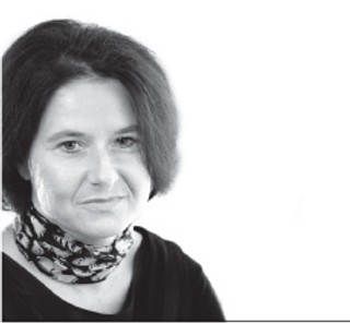 Beata Lisowska: Urzędnik frasobliwy