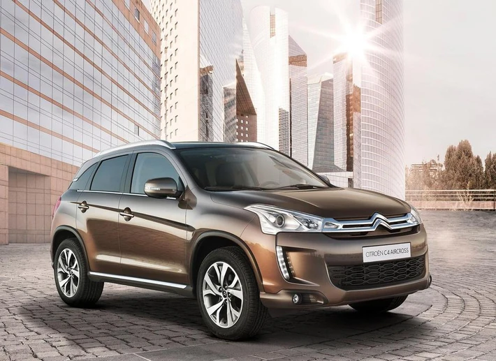 Citroen R-Cross i Mitsubishi ASX