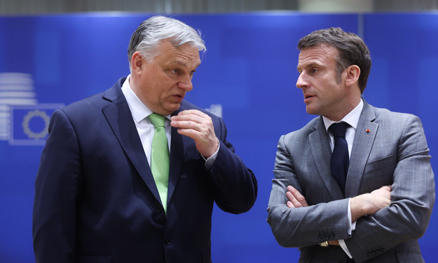 Viktor Orban i Emmanuel Macron, szczyt UE w Brukseli