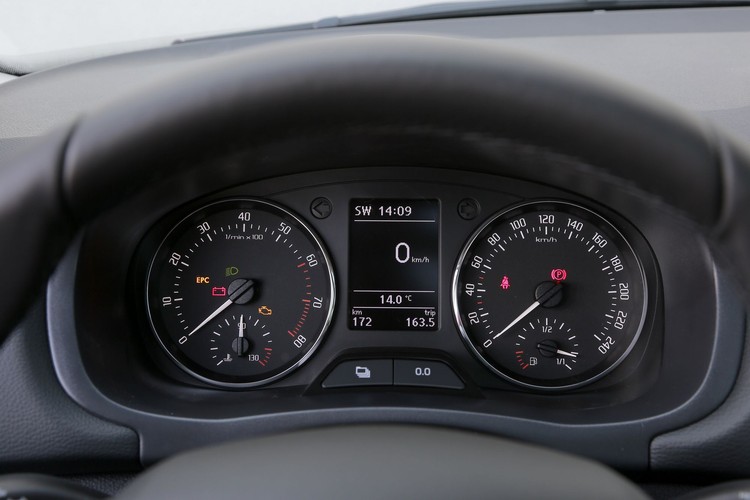 Skoda roomster noire