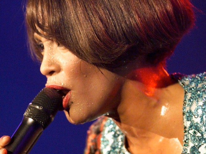 Whitney Houston w 1999 roku