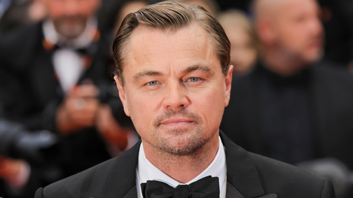 Mégis mi történik Leonardo DiCaprio arcával? Hirtelen alig ismertünk rá a sármos színészre