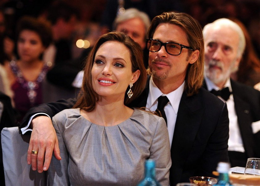 Brad i Angelina zaręczeni! Zobacz pierścionki