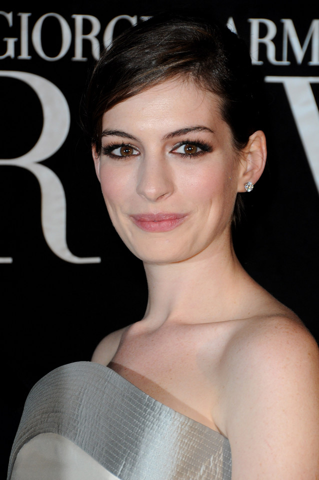 Anne Hathaway