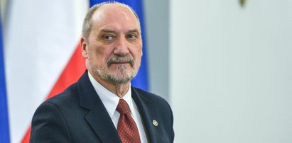 Macierewicz da 100 milionów na muzeum!