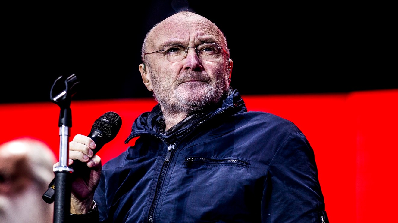 Anglický hudobník Phil Collins. 