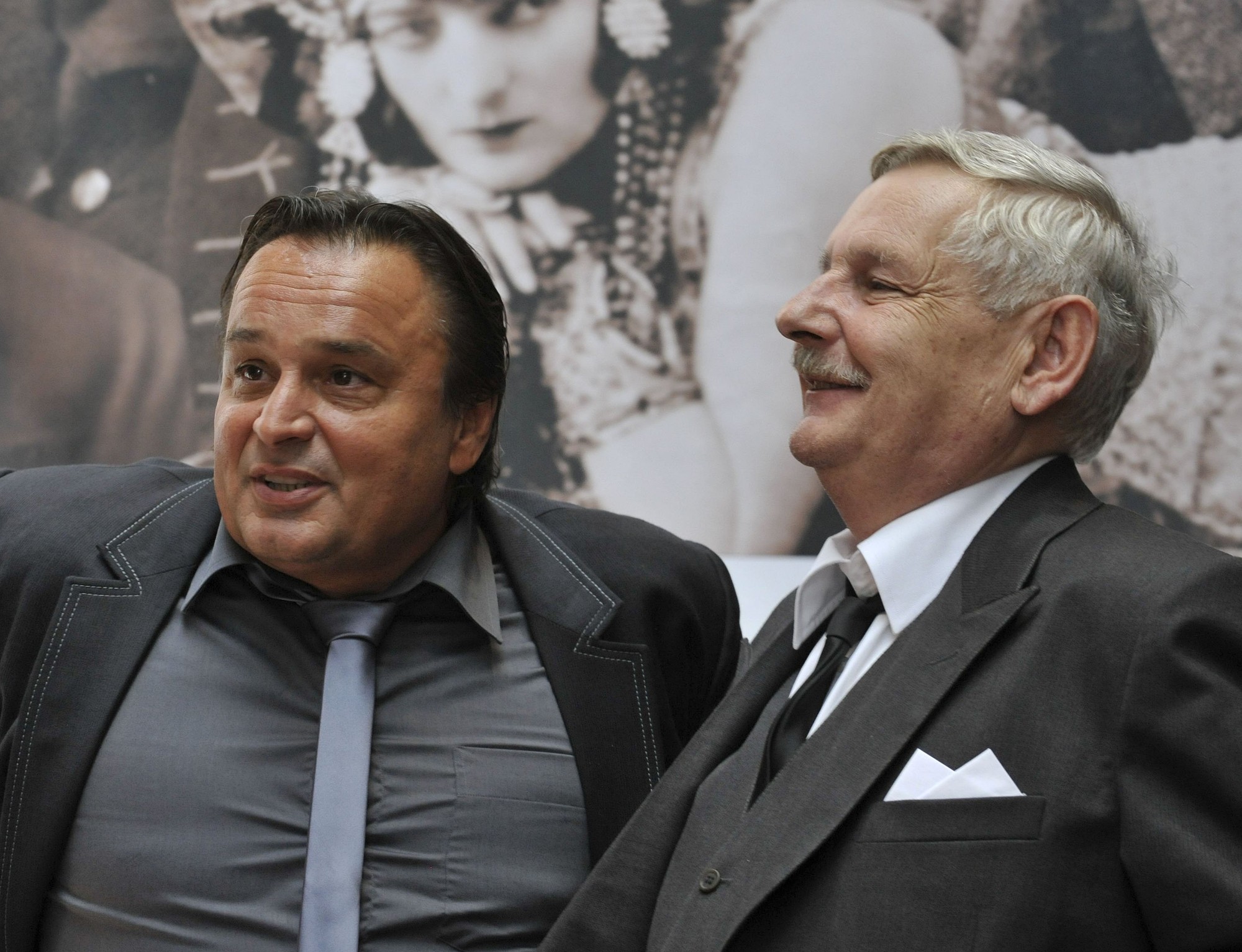 Herci Juraj Slezáček a Jozef Vajda.