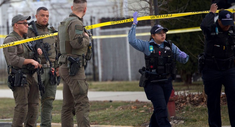 Chicago police investigate the scene where an officer was shot in Chicago's Southwest Side on Wednesday, March 1, 2023.Armando L. Sanchez/Chicago Tribune/Tribune News Service via Getty Images