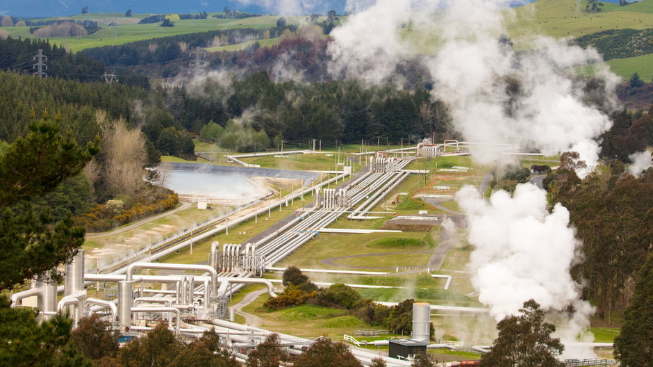 Po co importować gaz z Rosji, skoro możemy ogrzewać nasze domy i firmy energią geotermalną?