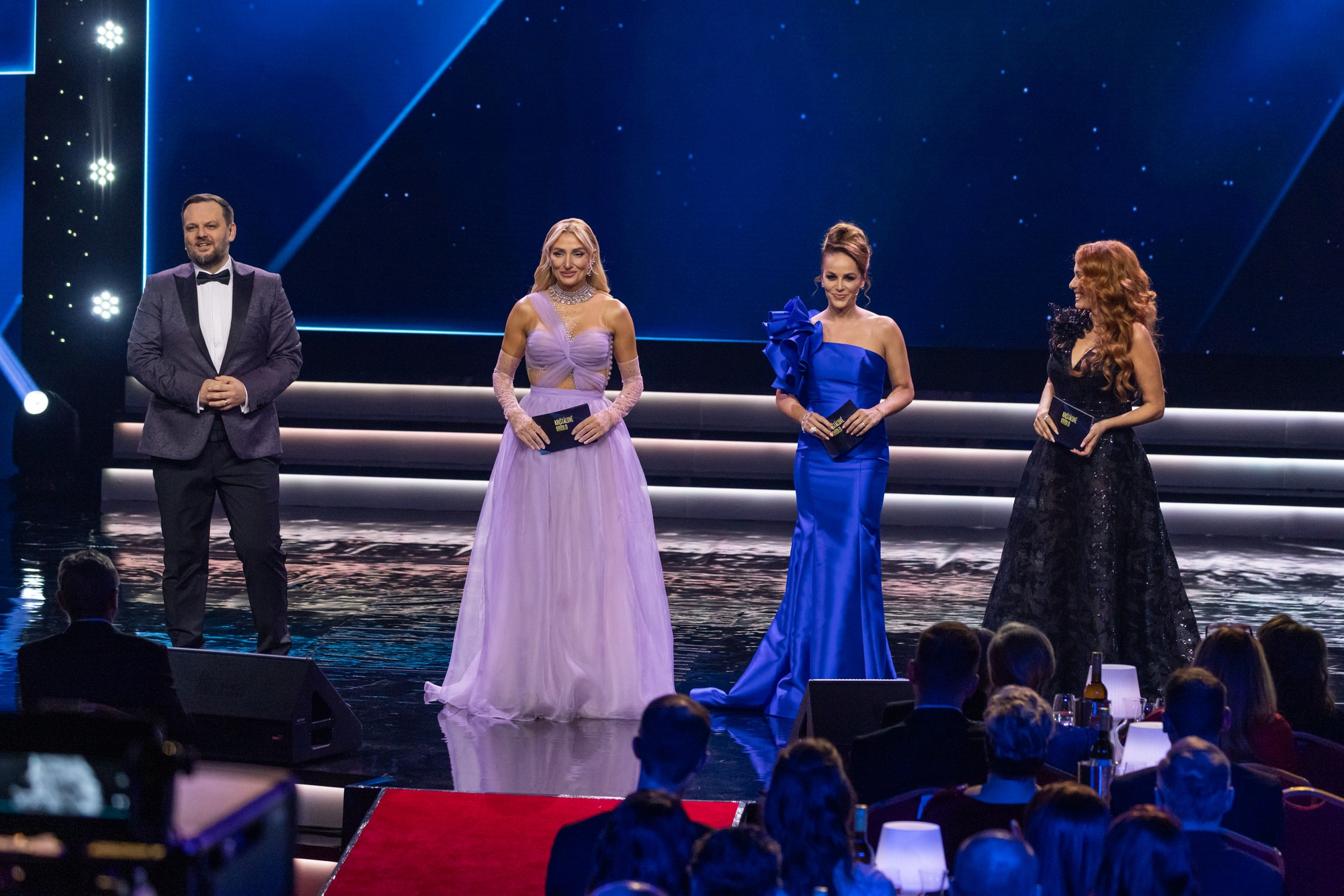 Krištáľové krídlo za rok 2024 - Milan Junior Zimnýkoval, Simona Simanová, Karin Haydu a Vera Wisterová.