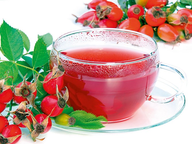 19581_stock-photo-rose-hip-tea-shutterstock_21426694