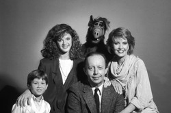 Gwiazdor serialu "Alf" znaleziony martwy w aucie. Nie żyje też jego pies