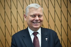 Suski poprze projekt w sprawie in  vitro? 'Zastanawiam się...'