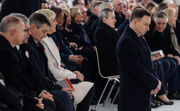 Nominacja generalska dla płk. Ryszarda Kuklińskiego. Prezydent wręczył też odznaczenia państwowe