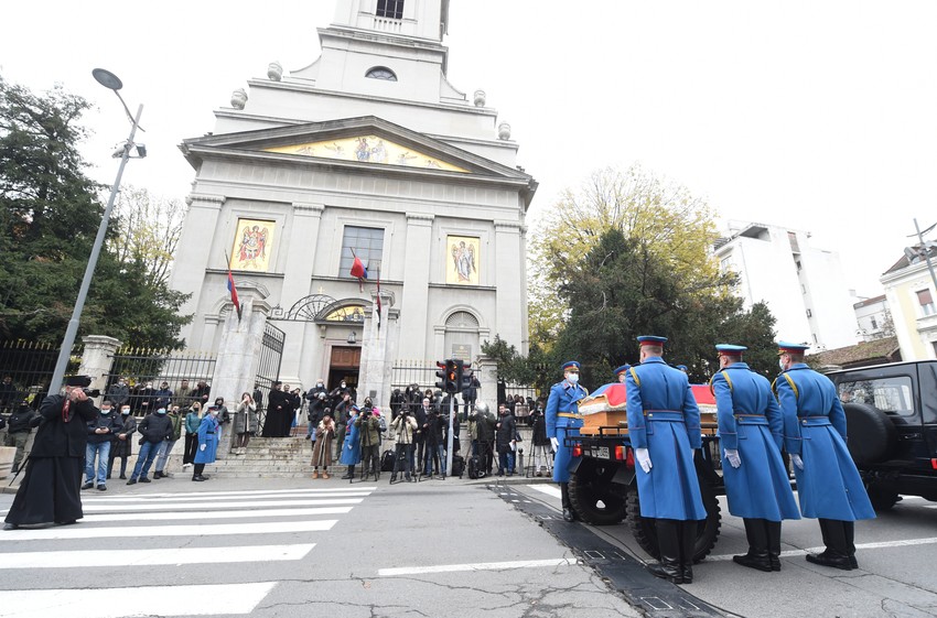telo patrijarha Irineja u Sabornoj crkvi